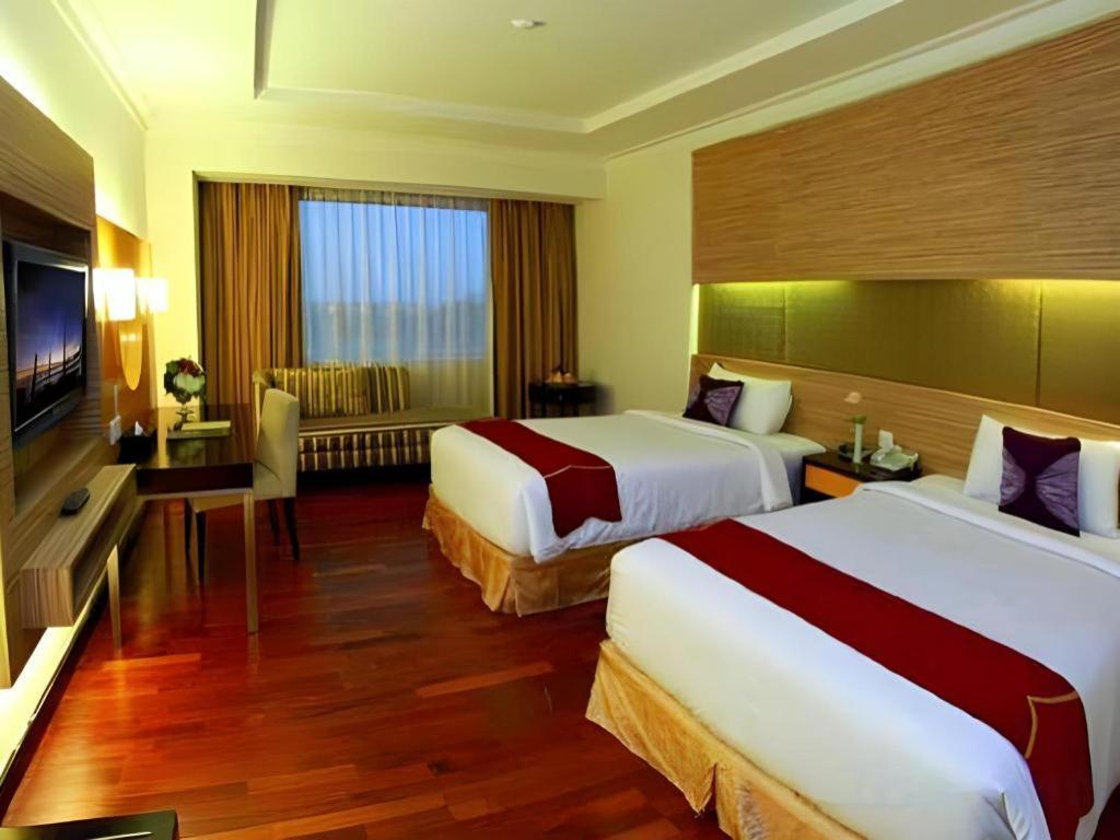 Grand Basko Hotel Паданг Екстер'єр фото